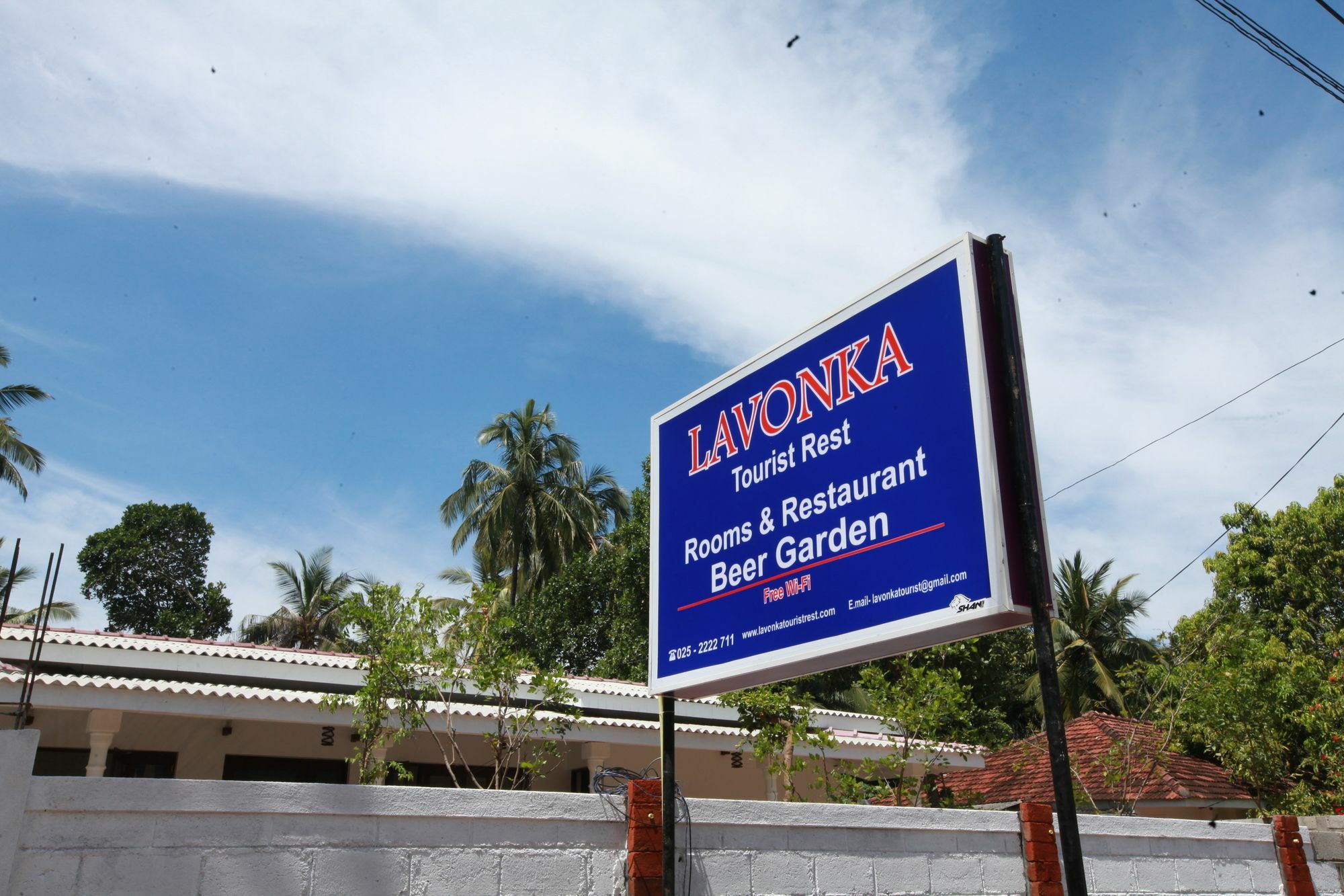 Lavonka Tourist Rest Hotel Anuradhapura Exterior photo
